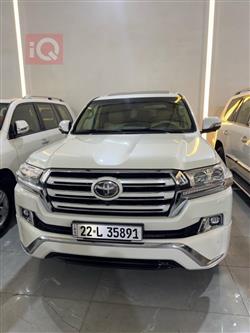 تويوتا لاندكروزر